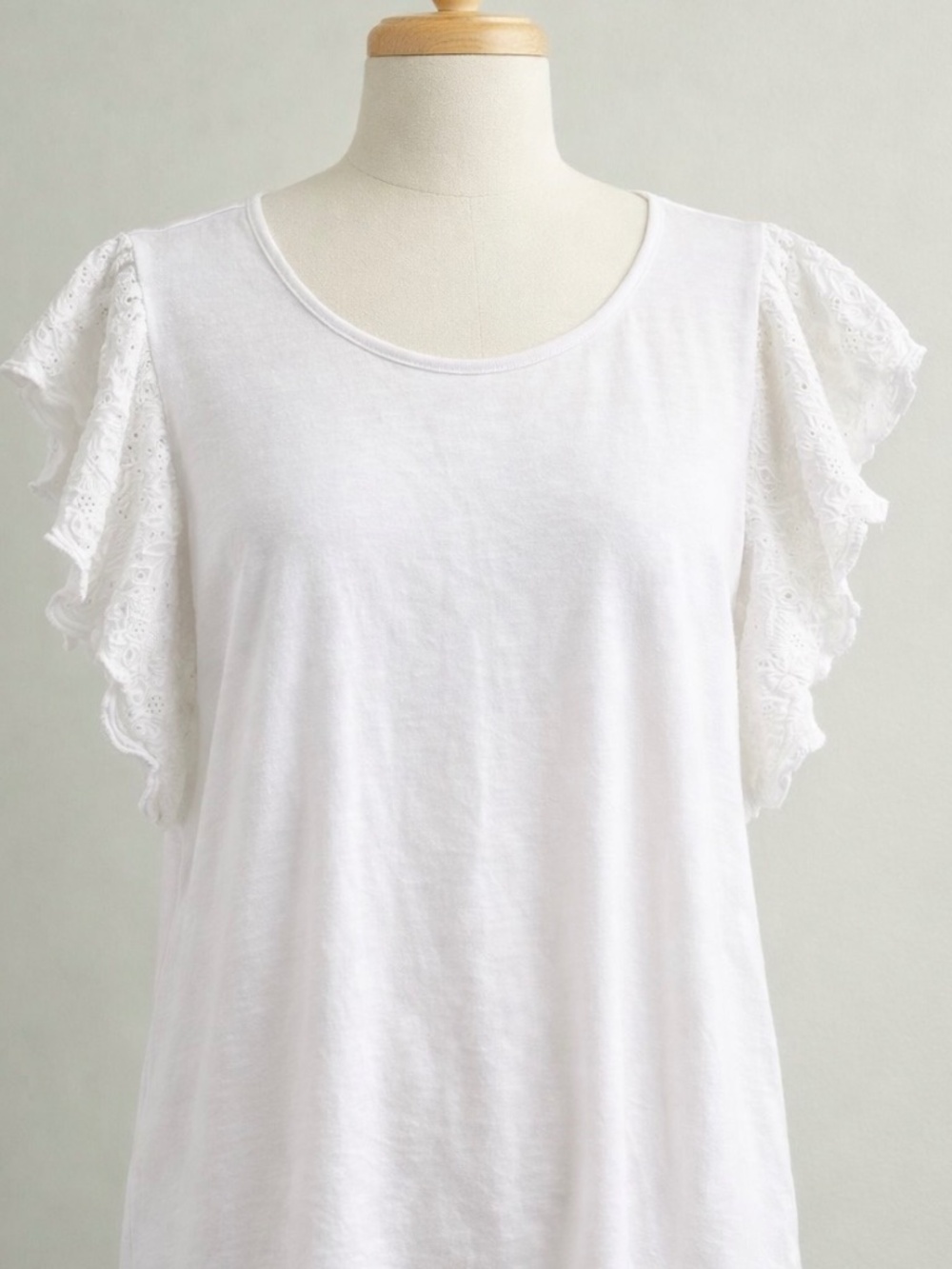 River & Rose White Cotton Knit Flutter Eyelet Sleeve Tee Top - Plus Size 1X